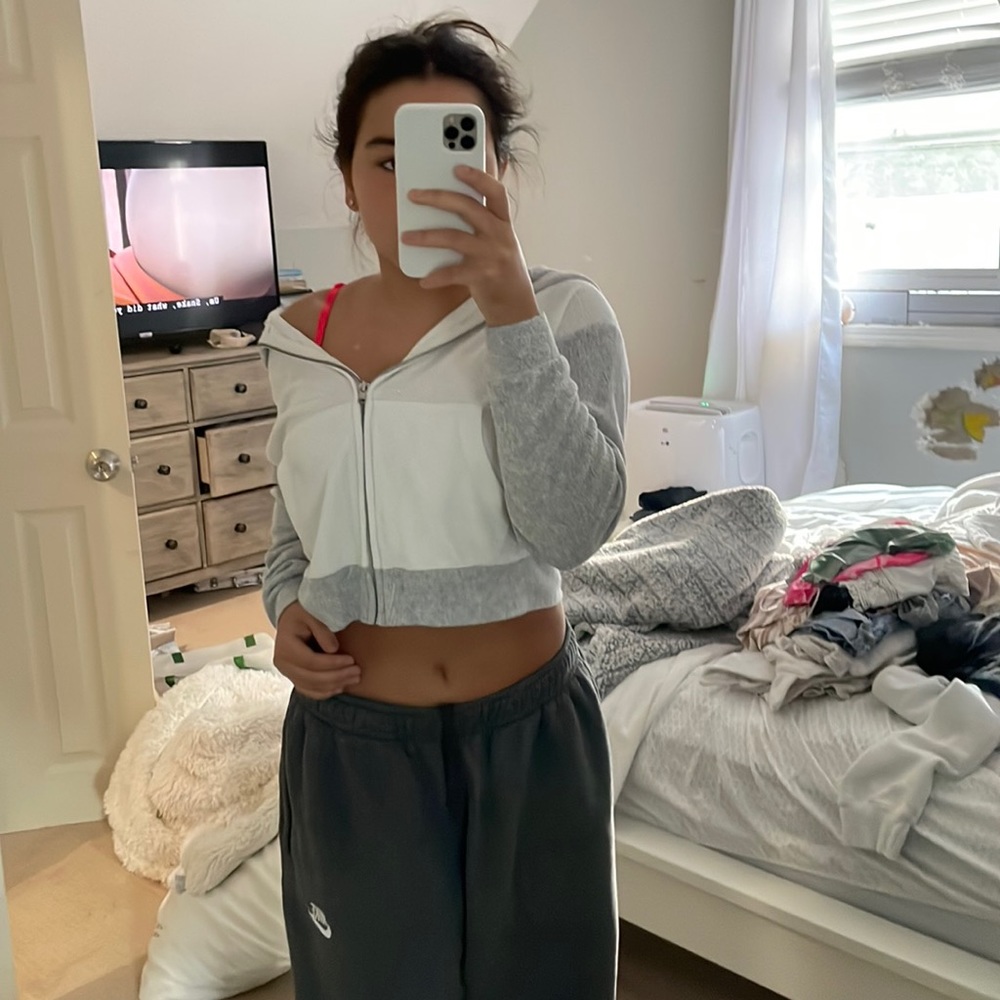 Cropped hooded Zip up
